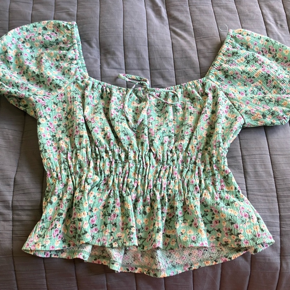 Floral Green Smocked Women's Top